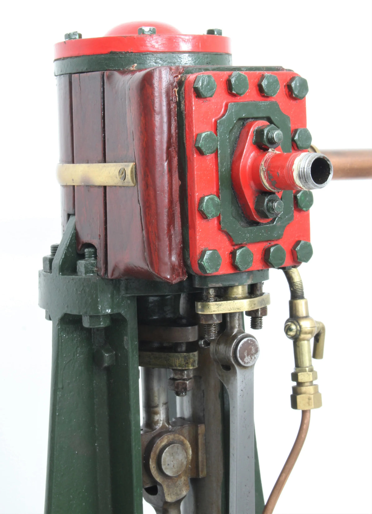 Vintage vertical engine