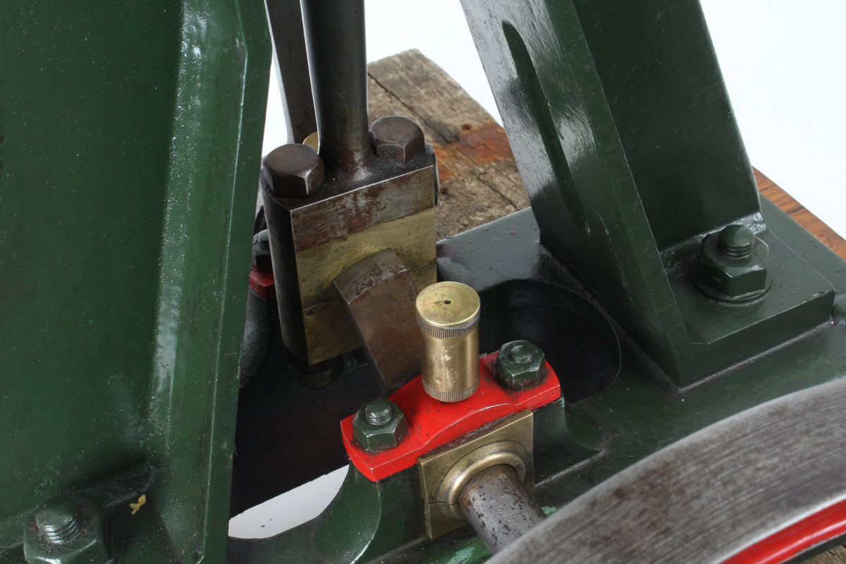 Vintage vertical engine