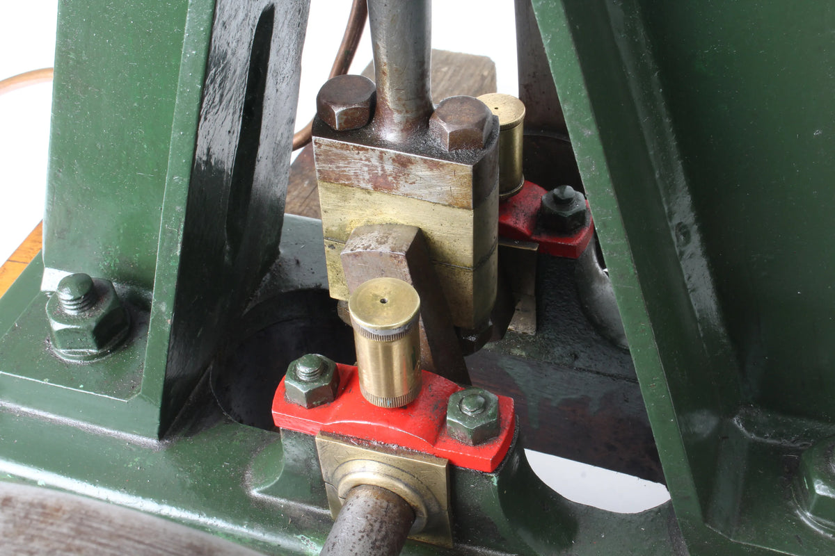 Vintage vertical engine
