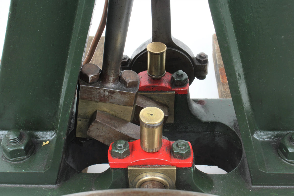 Vintage vertical engine