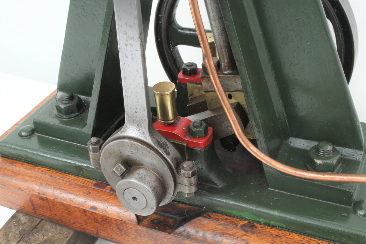 Vintage vertical engine