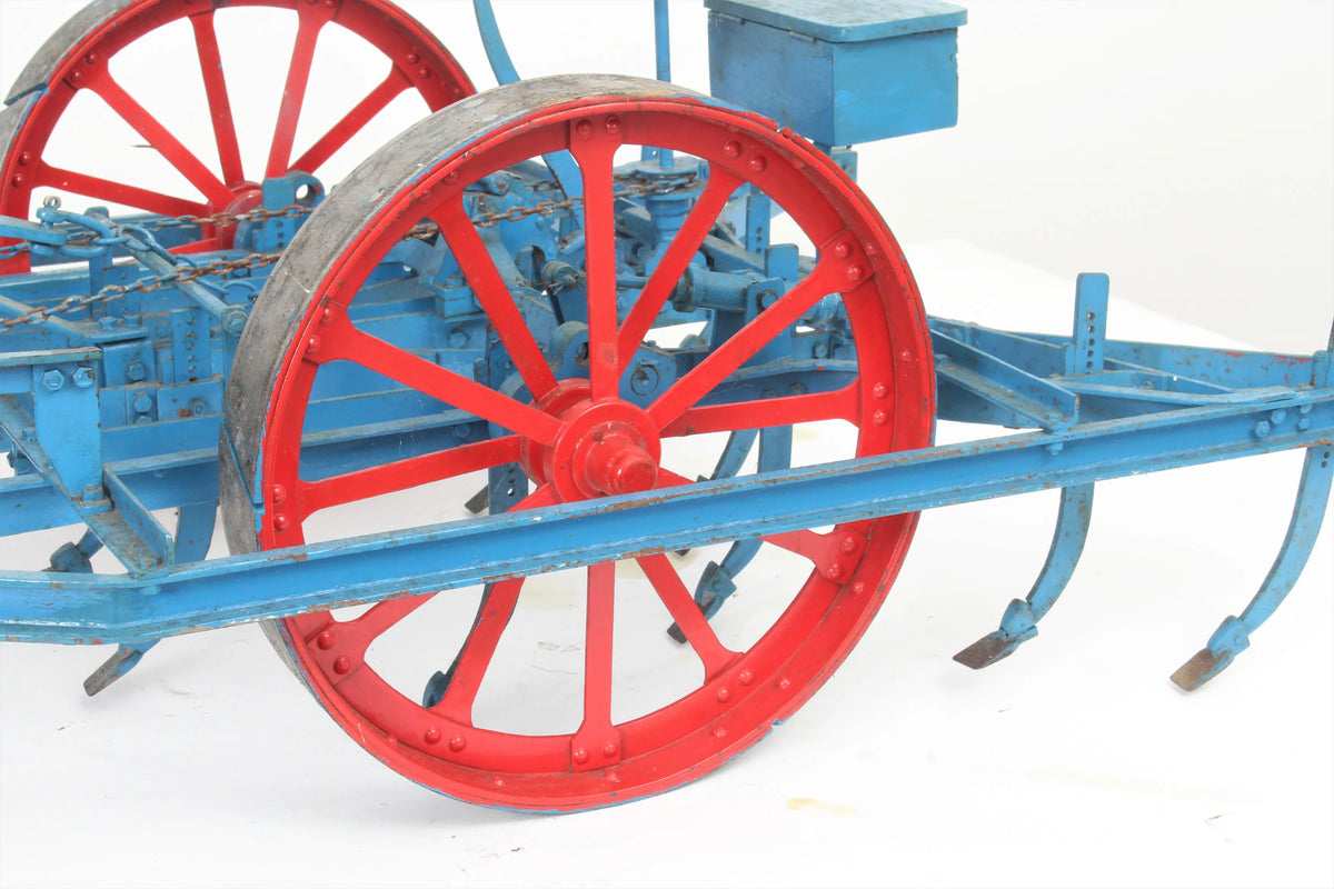 2 inch scale cultivator