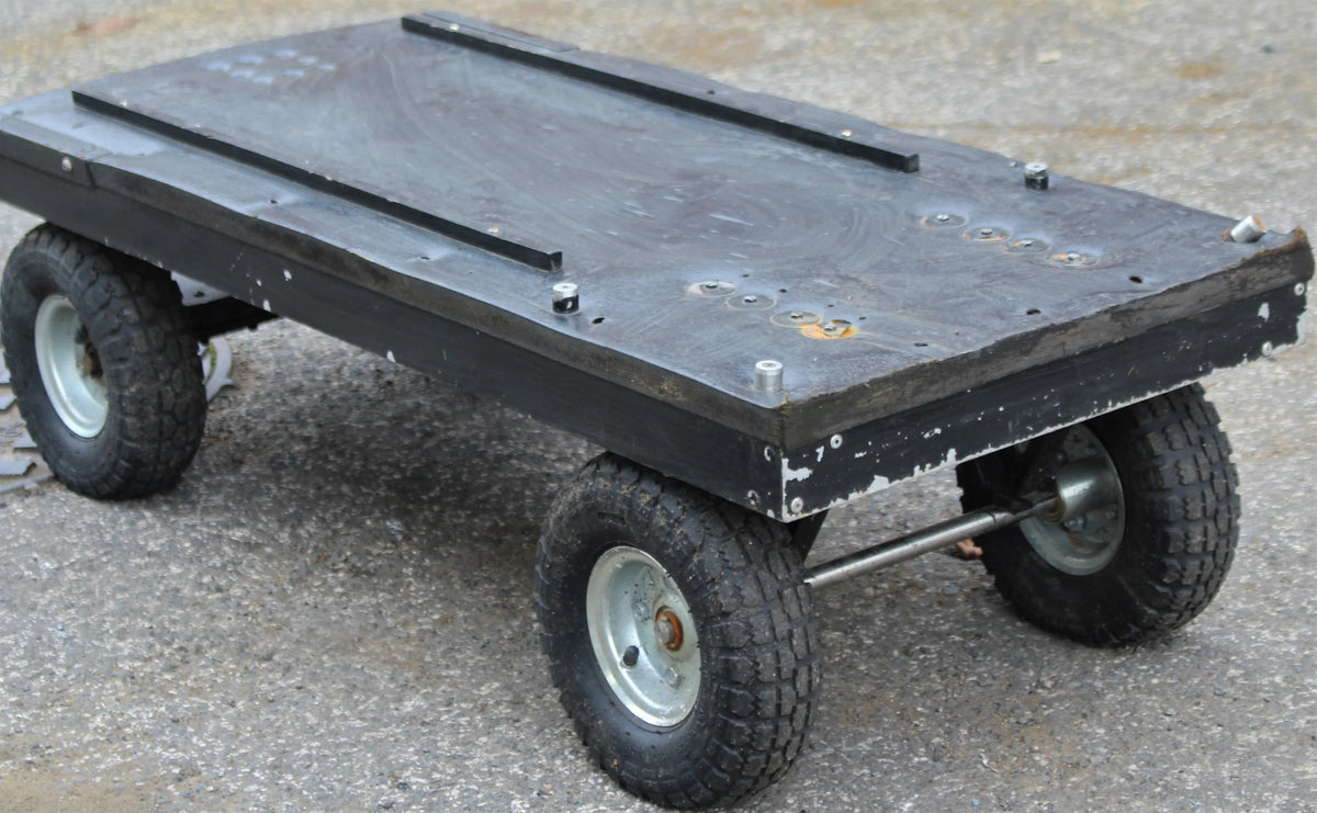Four wheel trolley with pneumatic tyres