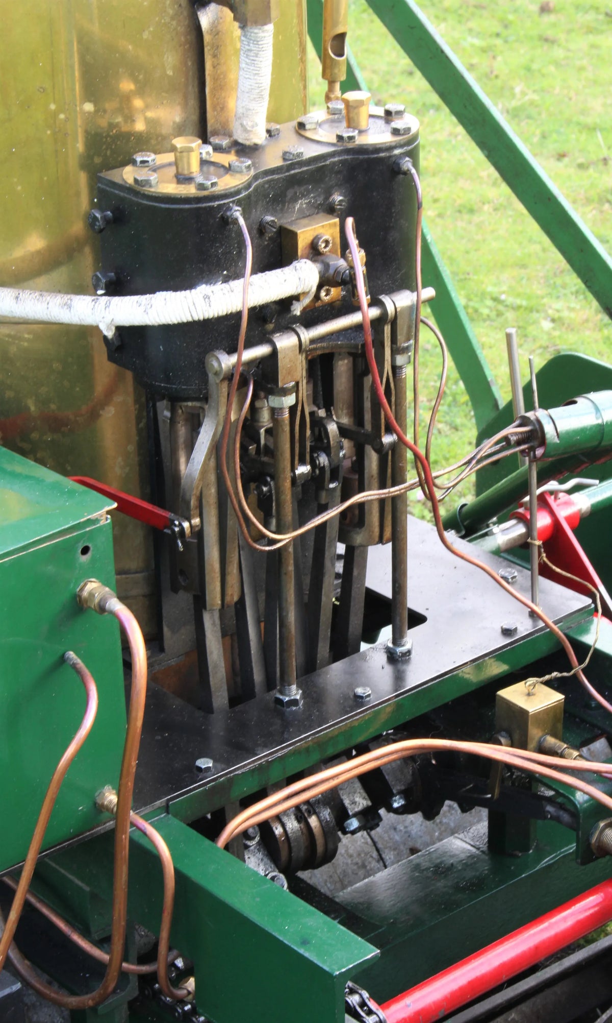 Steam lawnmower