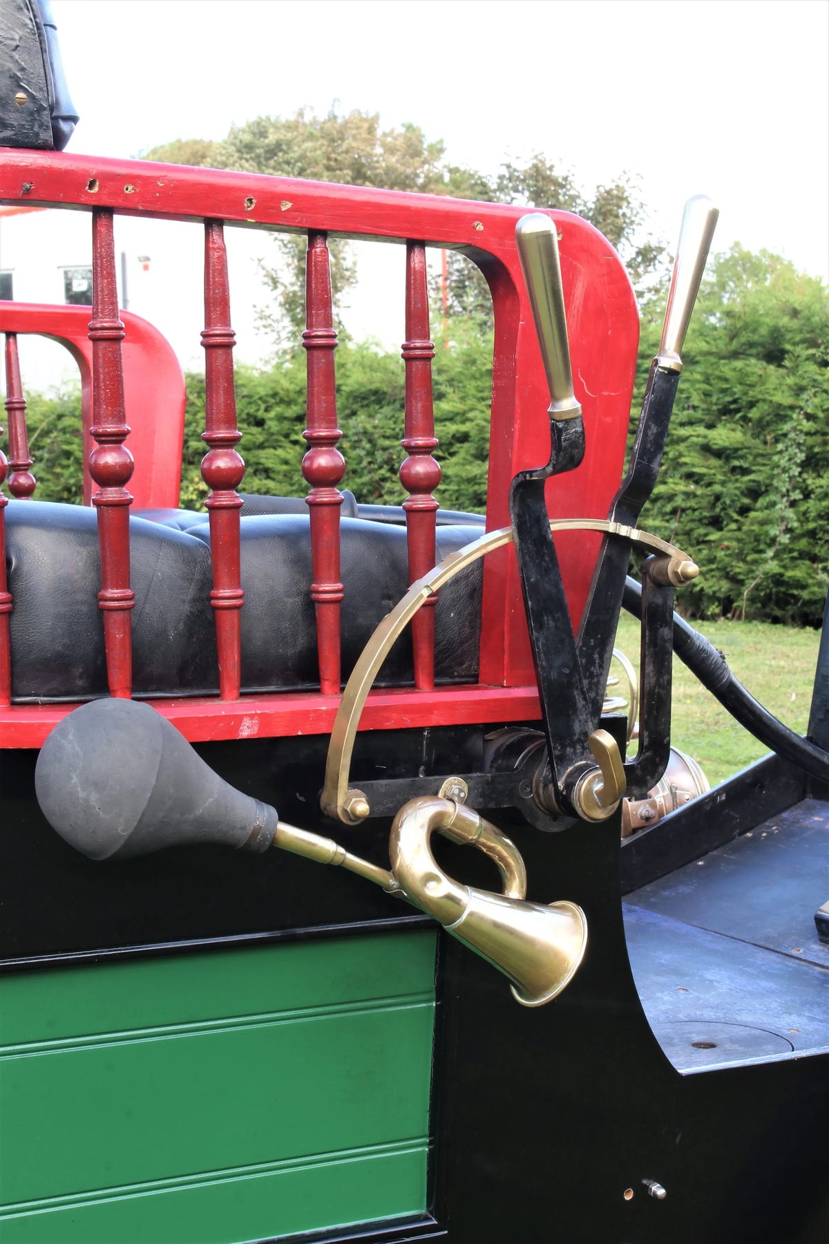 Likamobile steam car