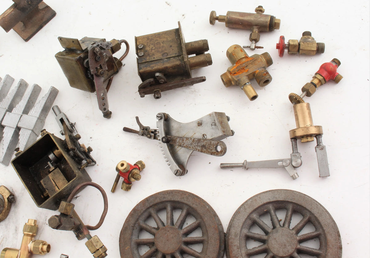 Box of miscellaneous parts & fittings