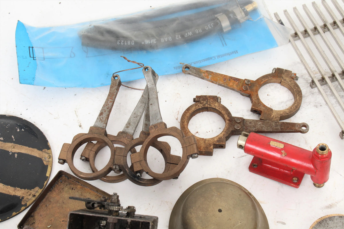 Box of miscellaneous parts & fittings