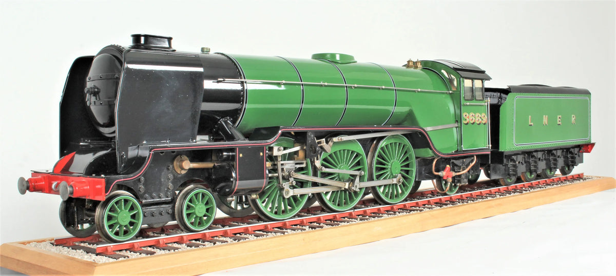 3 1/2 inch gauge Pacific "Hielan Lassie"