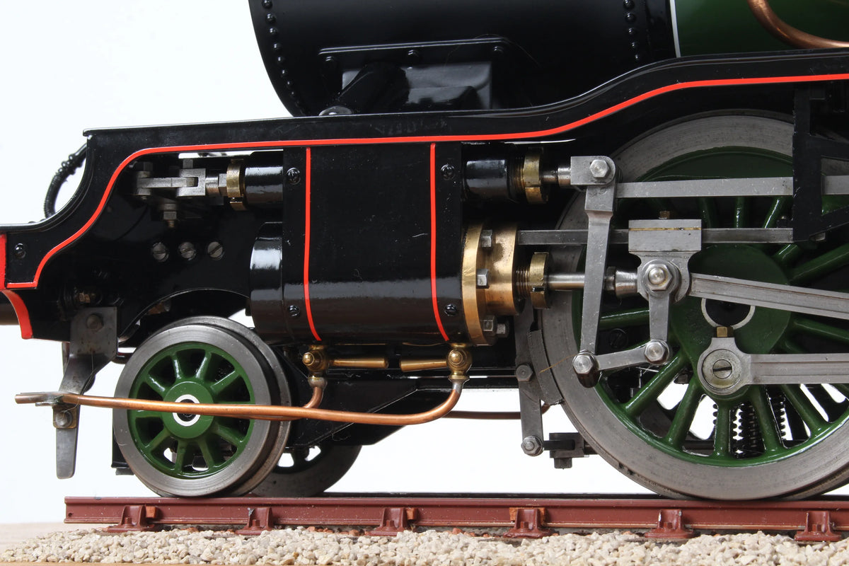 2 1/2 inch gauge LNER V2 "Green Arrow"