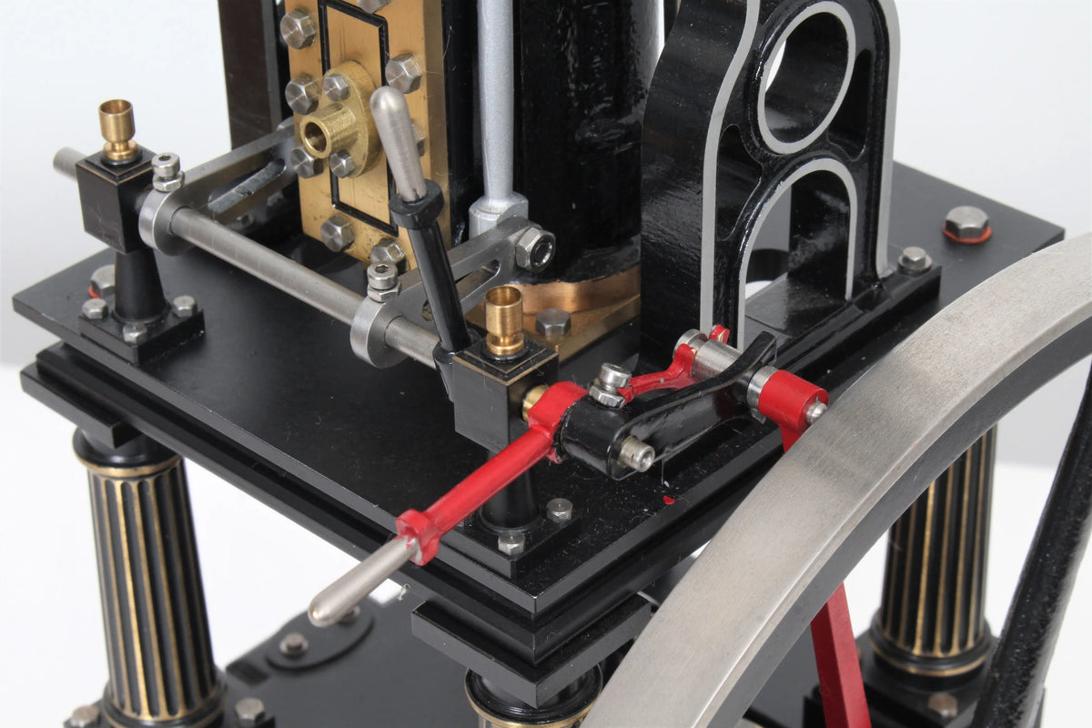 Cotswold Heritage "Titan" table engine