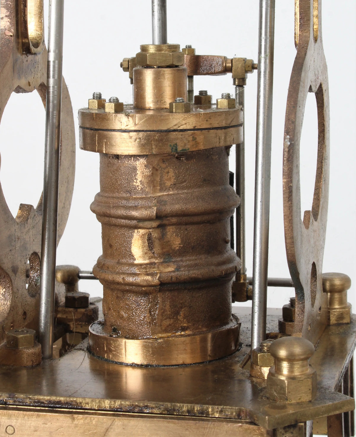 Large table engine