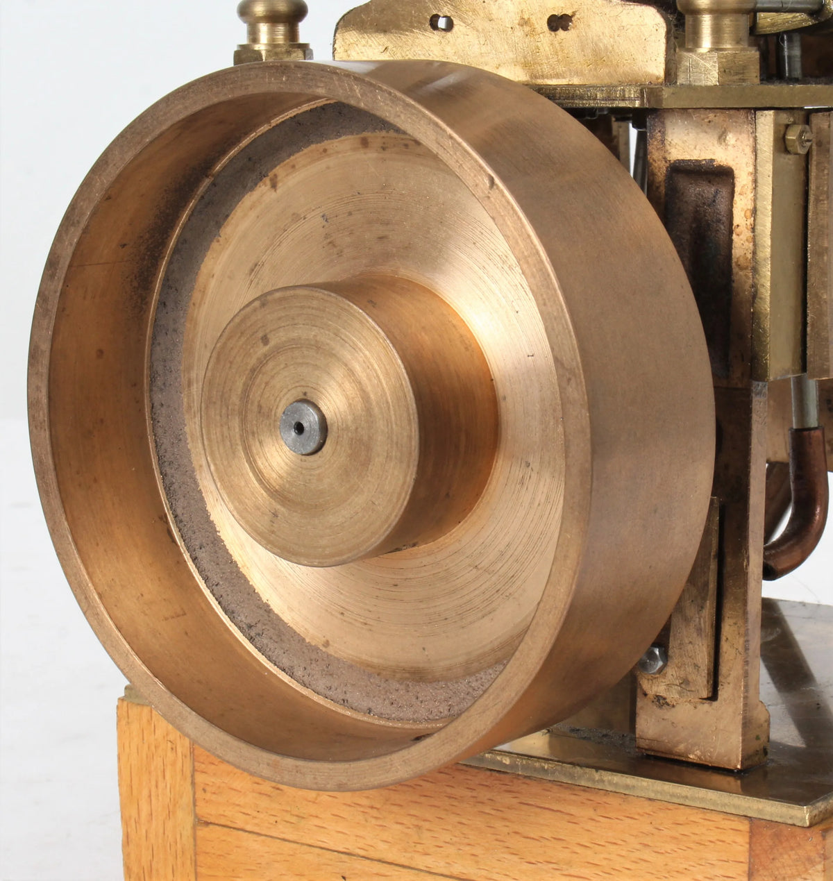 Large table engine