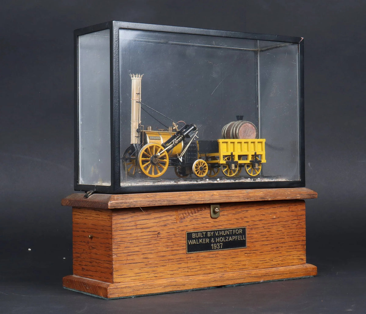 Vintage demonstration model Stephenson's "Rocket"