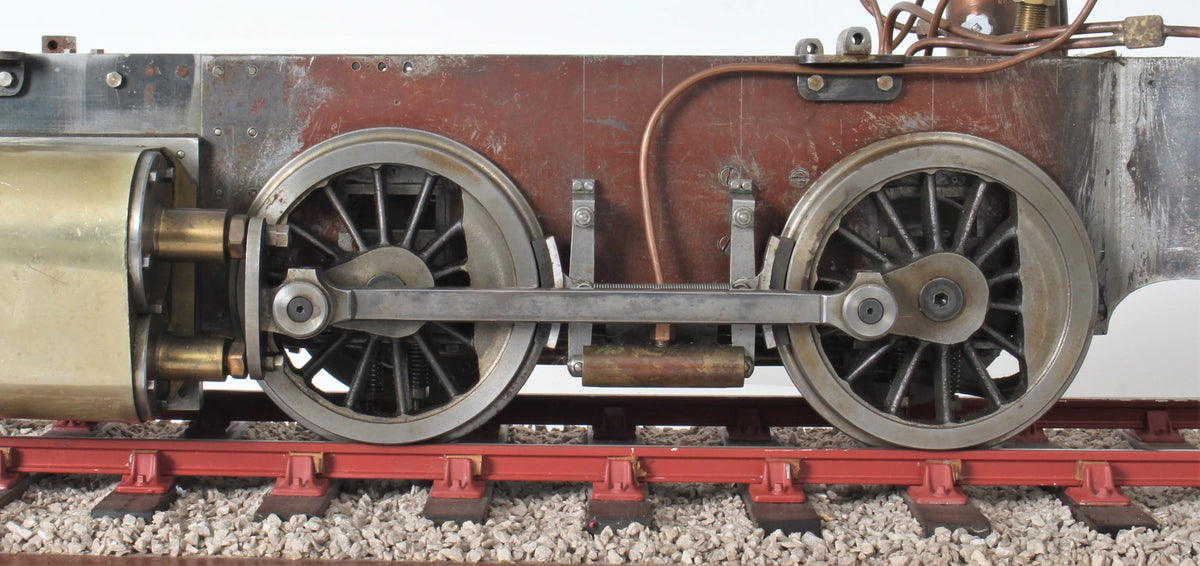 Oscillating cylinder vertical boiler locomotive