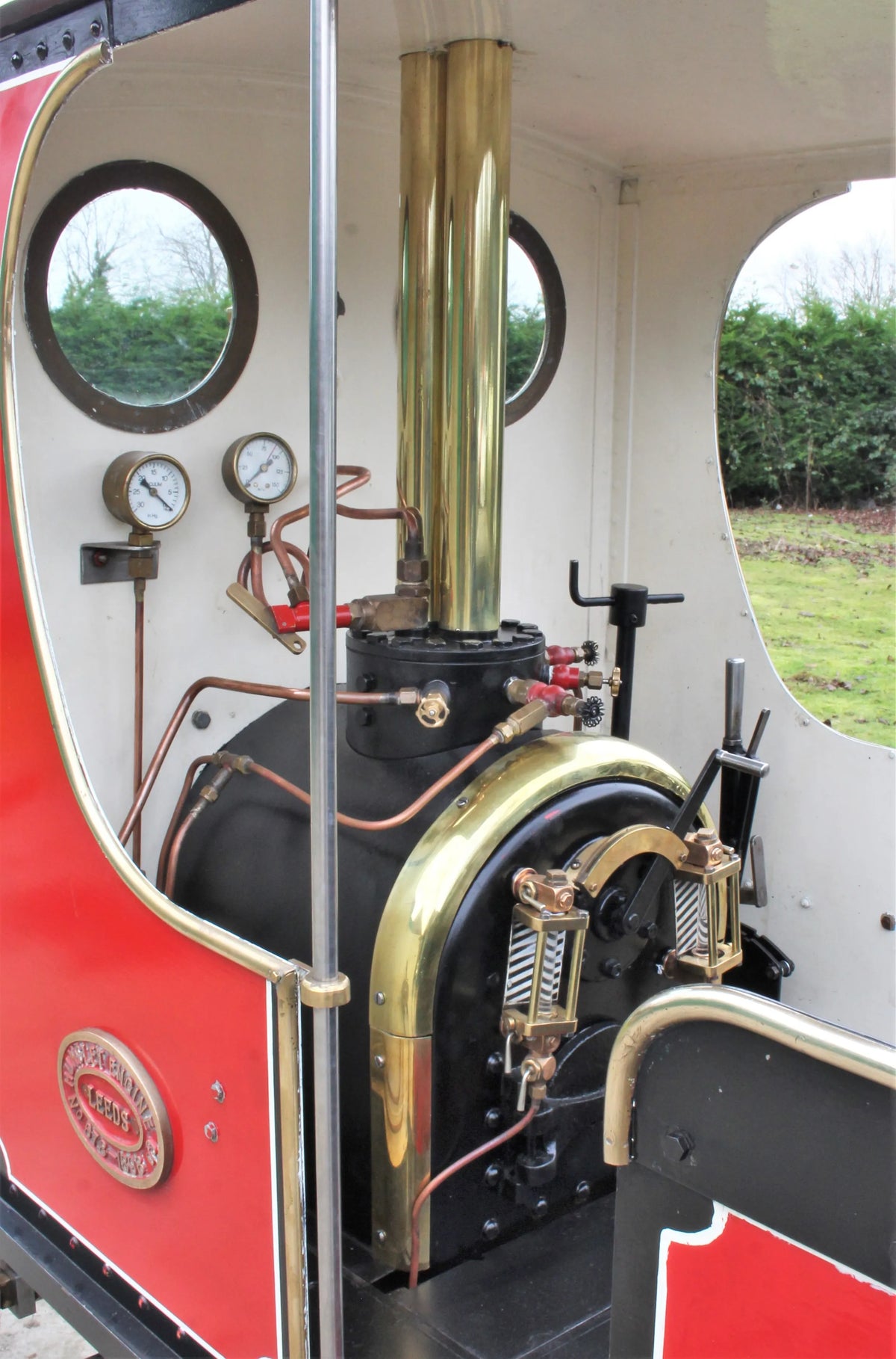 7 1/4 inch gauge Quarry Hunslet with tender