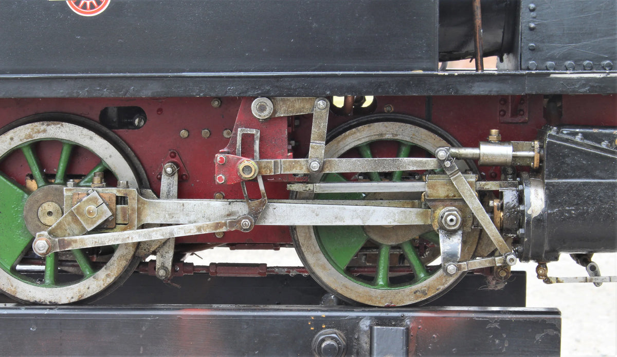 7 1/4 inch gauge Bridget with driving truck