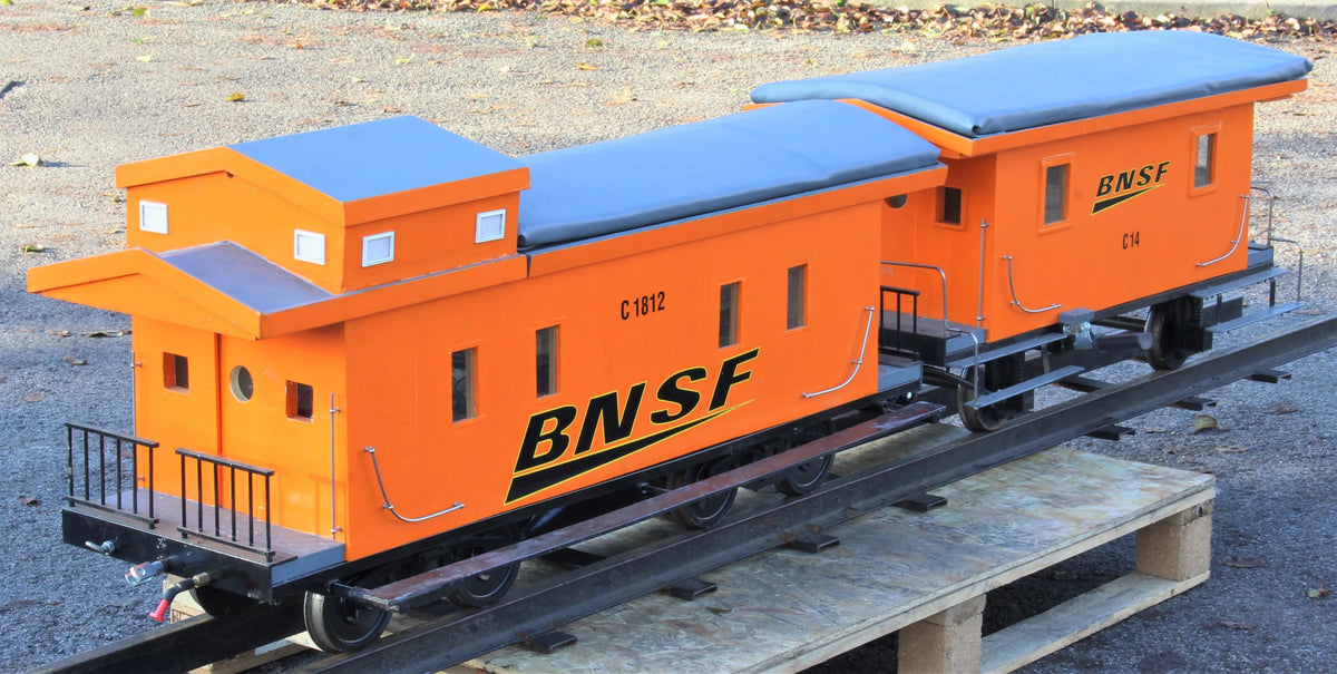 7 1/4 inch gauge GP38 with driving & passenger trucks