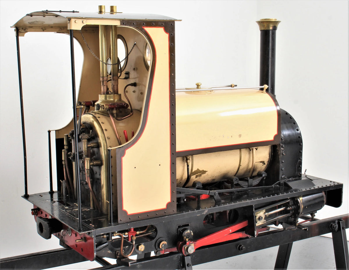 7 1/4 inch gauge 3 inch scale Hunslet 0-4-0ST with driving truck