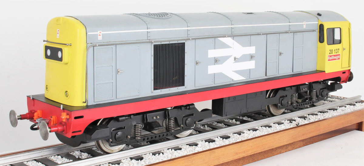 5 inch gauge 17D Class 20 battery electric