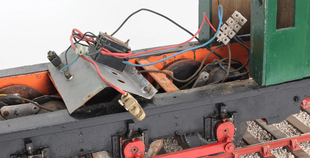5 inch gauge Class 08 battery-electric