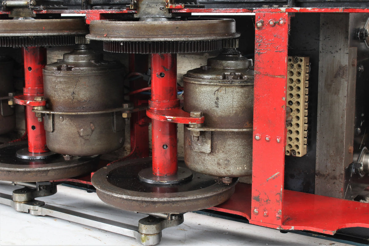 5 inch gauge battery-electric tram