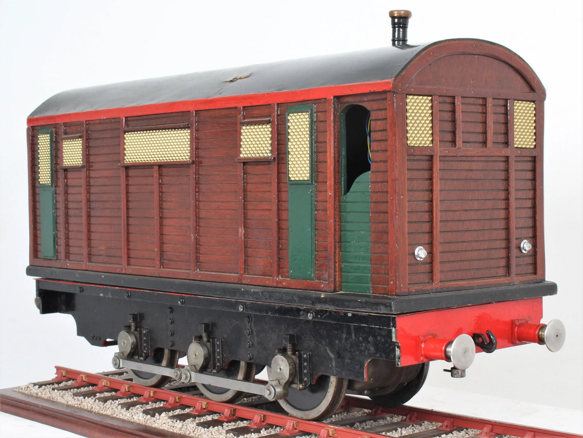5 inch gauge battery-electric tram