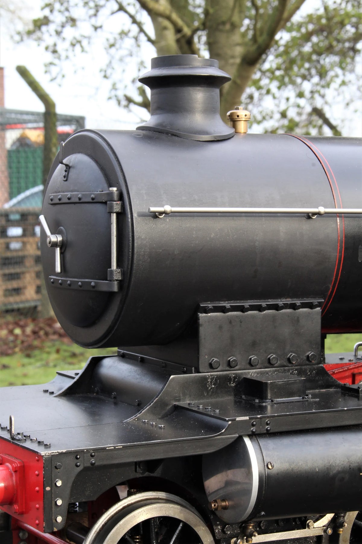 5 inch "Maid of Kent" 4-4-0