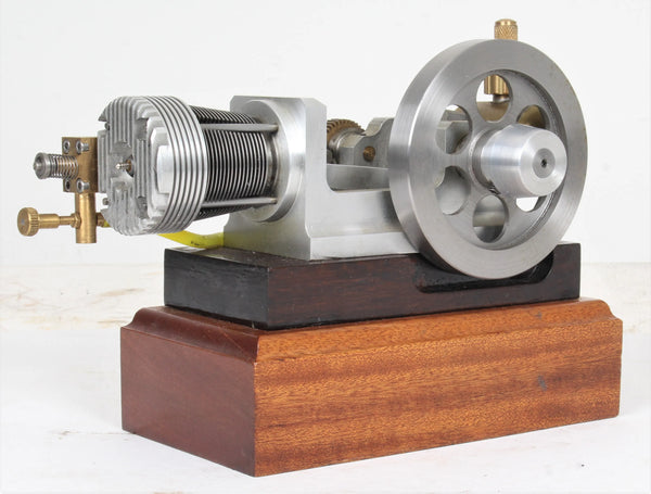 Small model open crank IOE engine - Station Road Steam