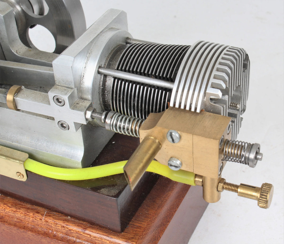 Small model open crank IOE engine
