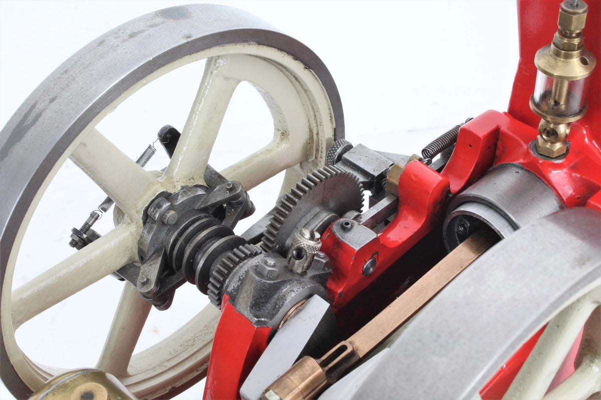 Water-cooled hit & miss engine