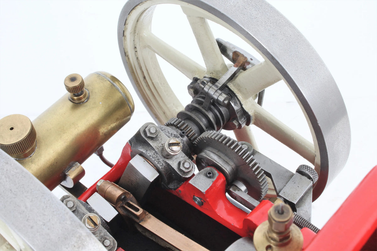 Water-cooled hit & miss engine