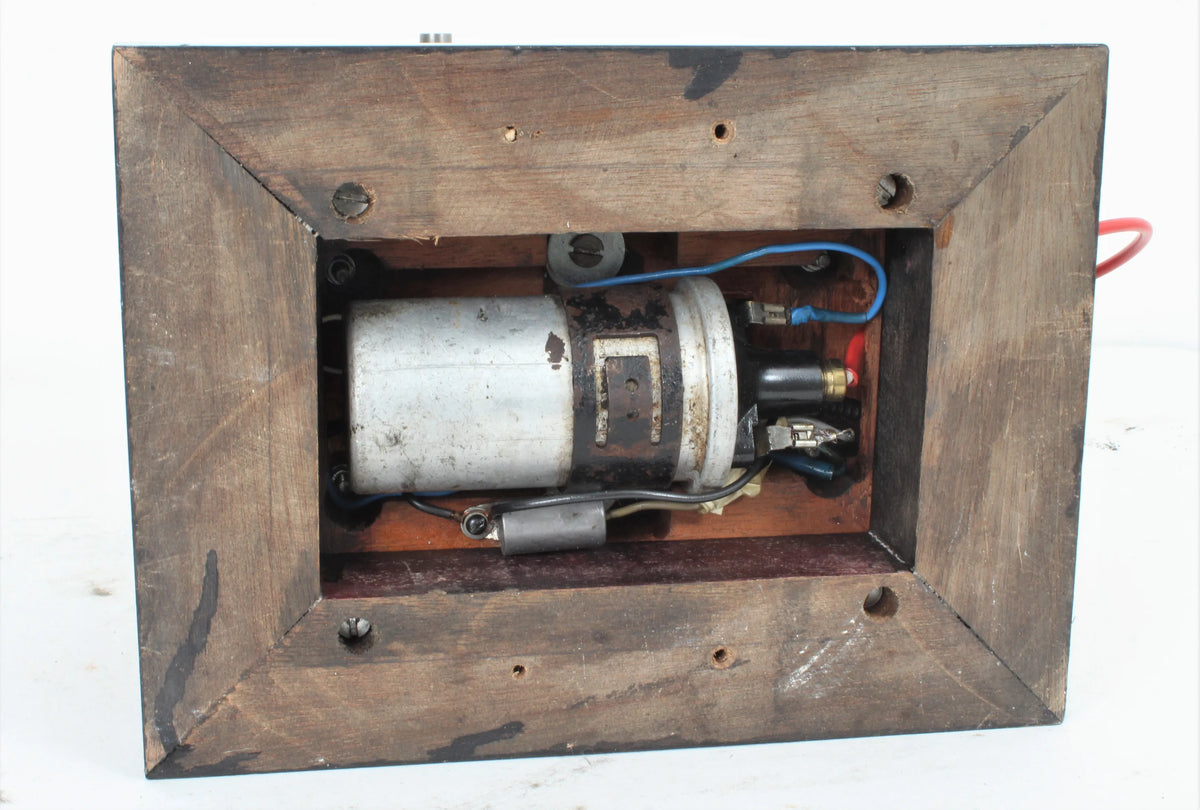 Water-cooled hit & miss engine