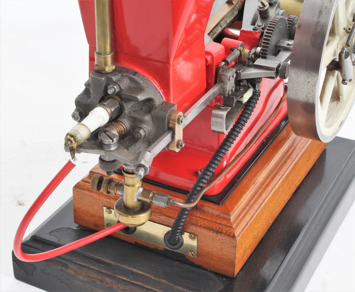 Water-cooled hit & miss engine