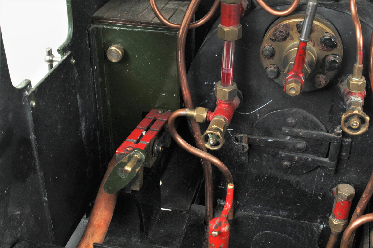 Award-winning 5 inch gauge "Super Simplex" 0-6-0T