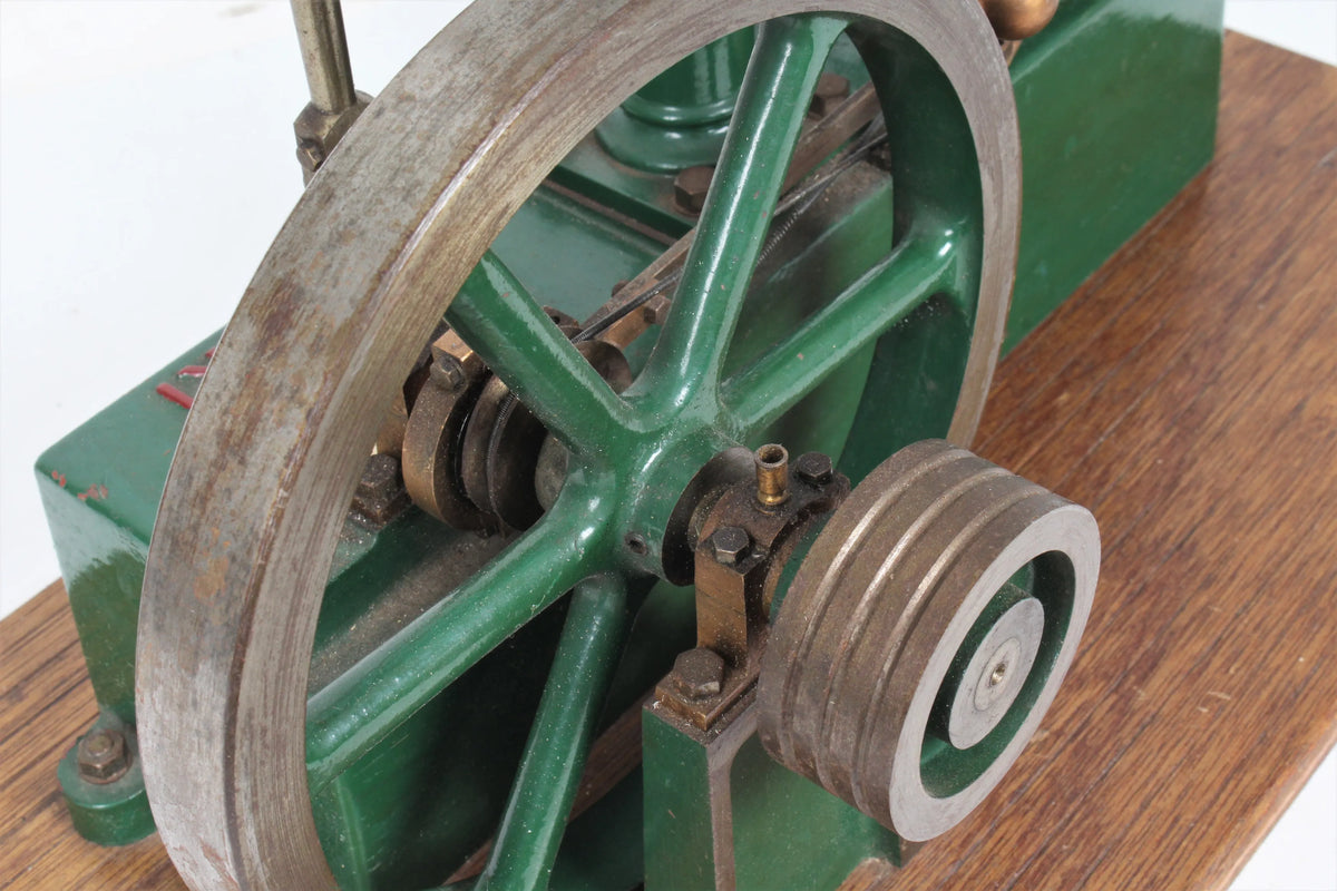 Stuart beam engine with governor