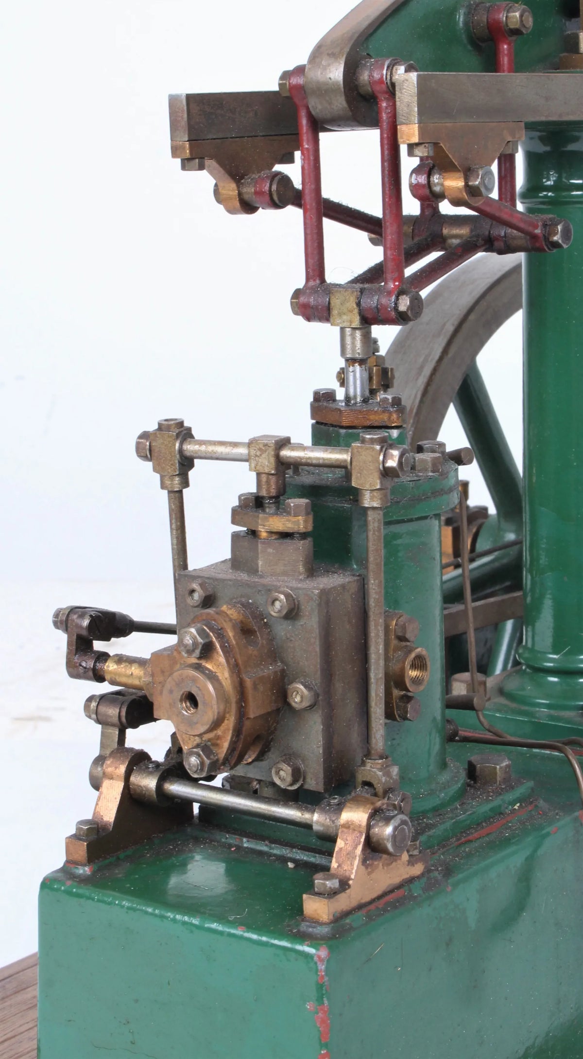 Stuart beam engine with governor