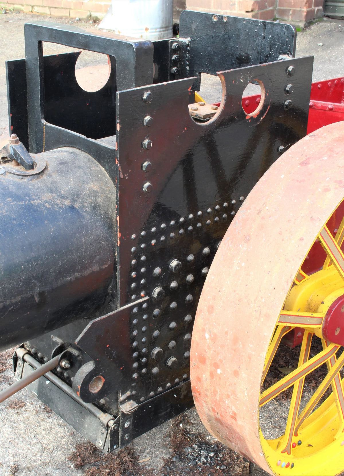 4 inch scale Foster agricultural engine