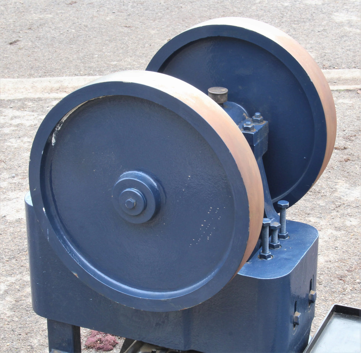 4 inch scale stone crusher