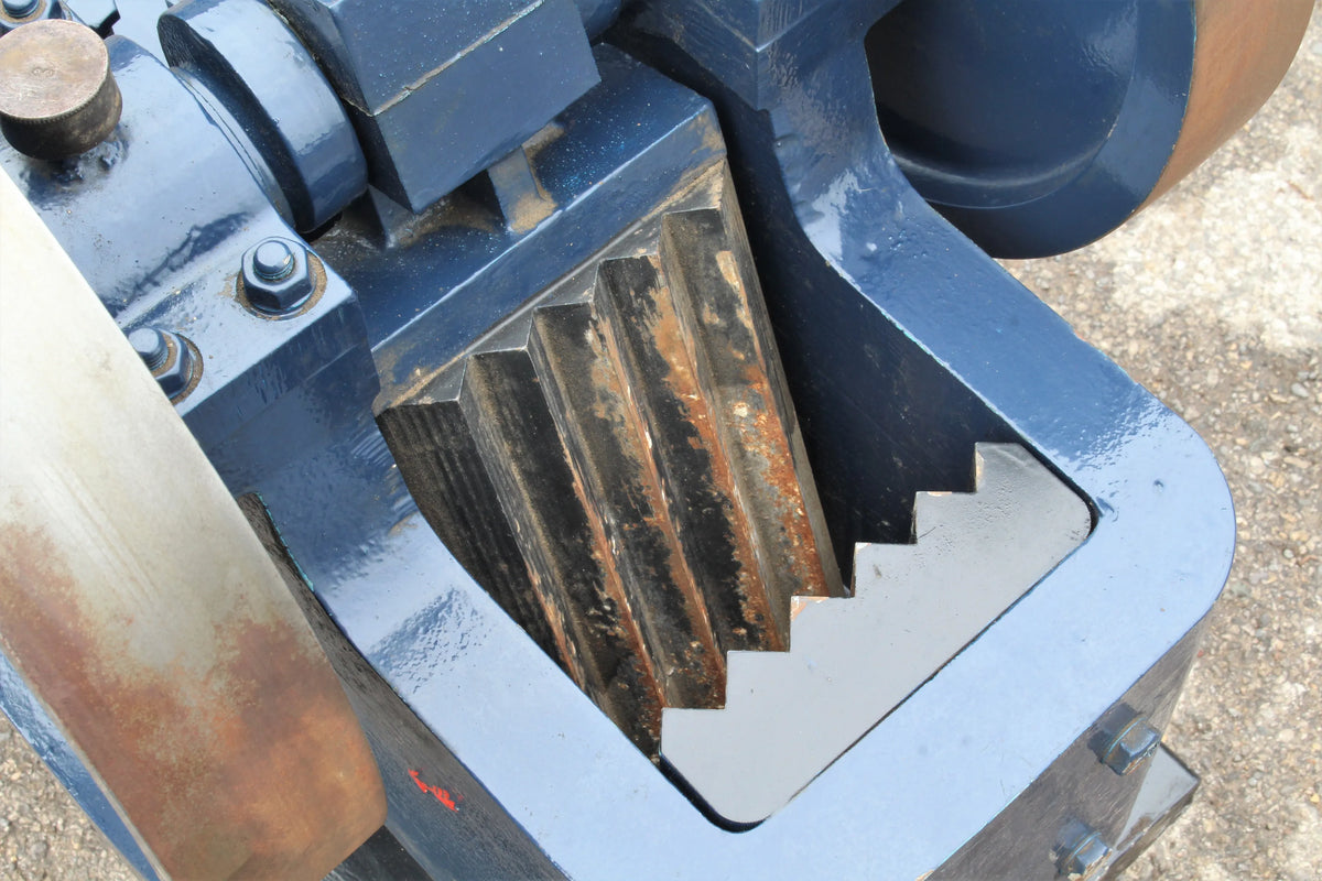 4 inch scale stone crusher