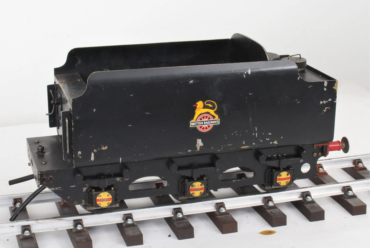 3 1/2 inch gauge six-wheel tender