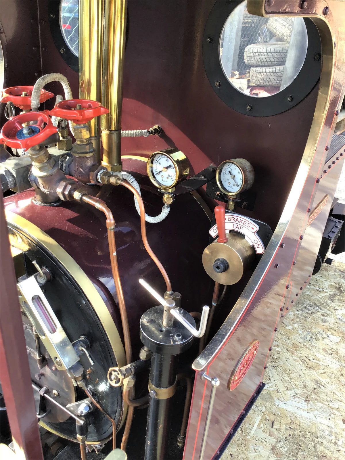 7 1/4 inch narrow gauge "Sweet William" 0-4-2T with tender
