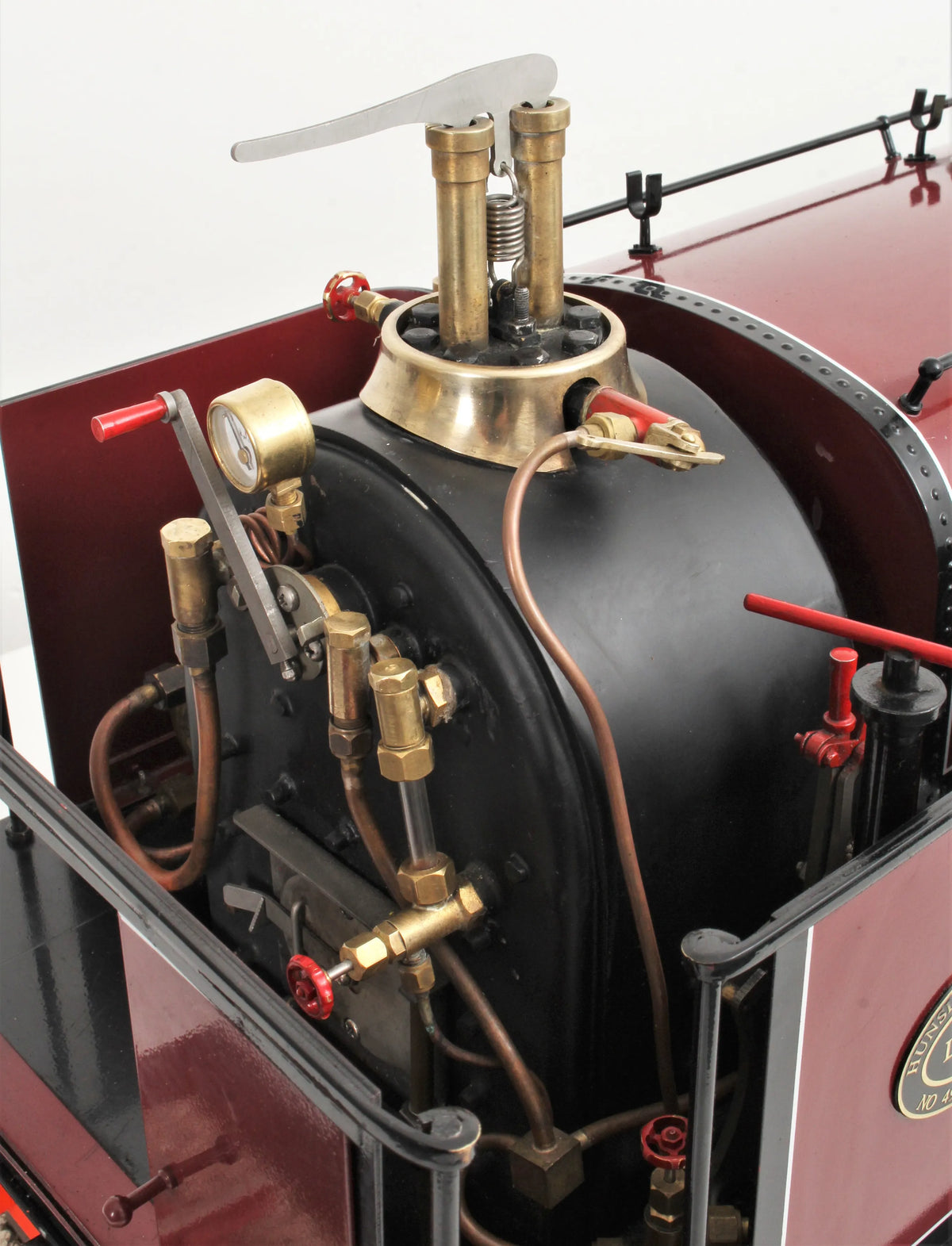 5 inch gauge Hunslet 0-4-0ST "Alice"