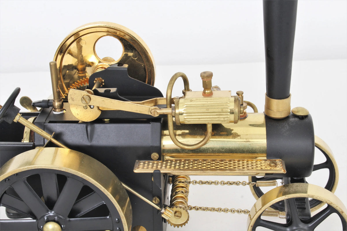Wilesco "Old Smoky" traction engine