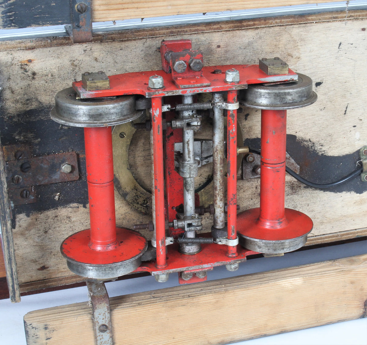 5 inch gauge ground-level driving truck