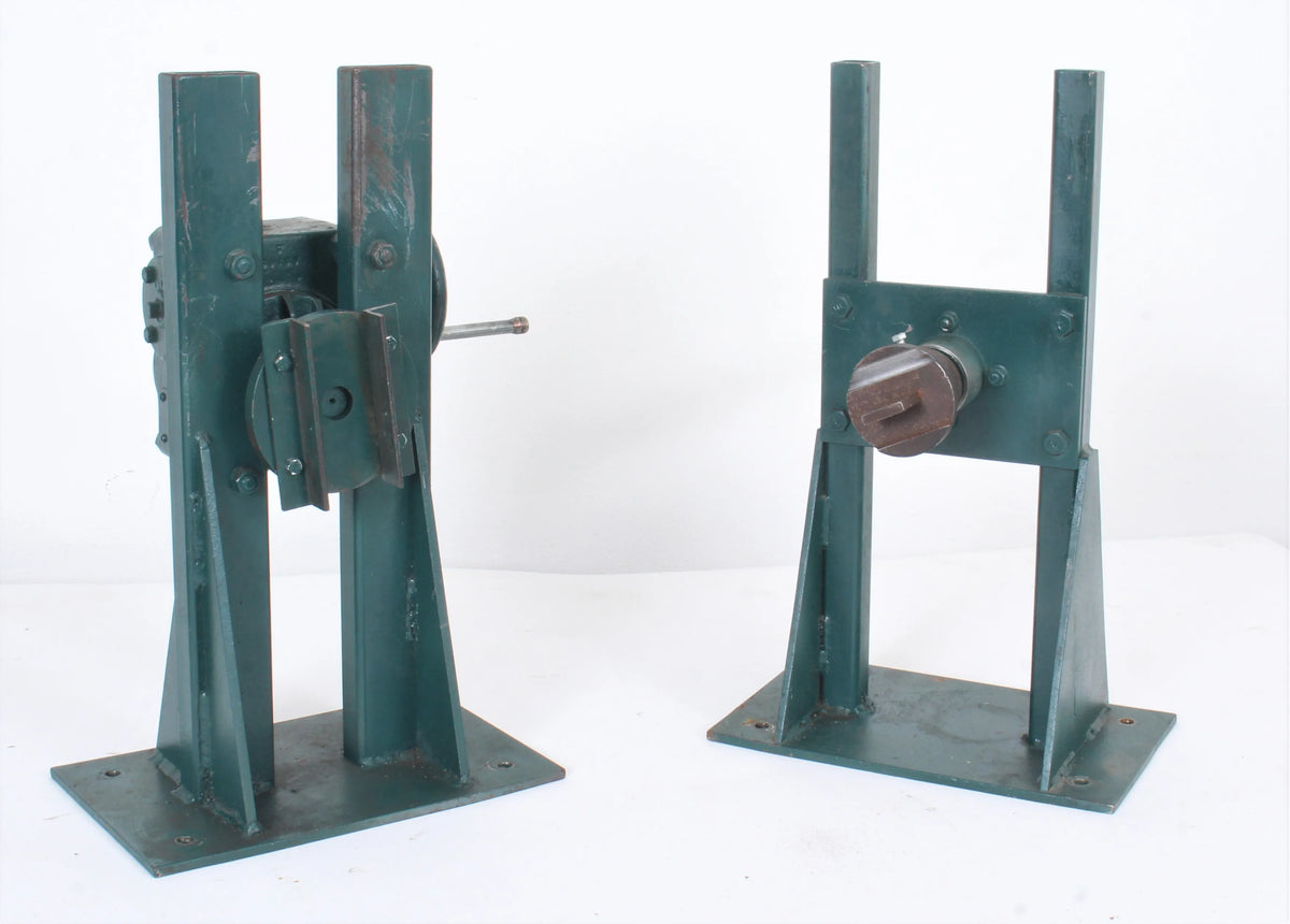 Engine building stand