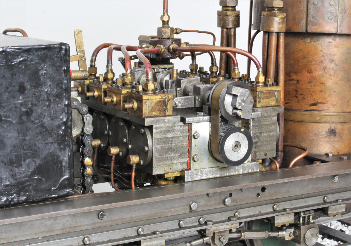 5 inch gauge Sentinel 8 cylinder uniflow locomotive
