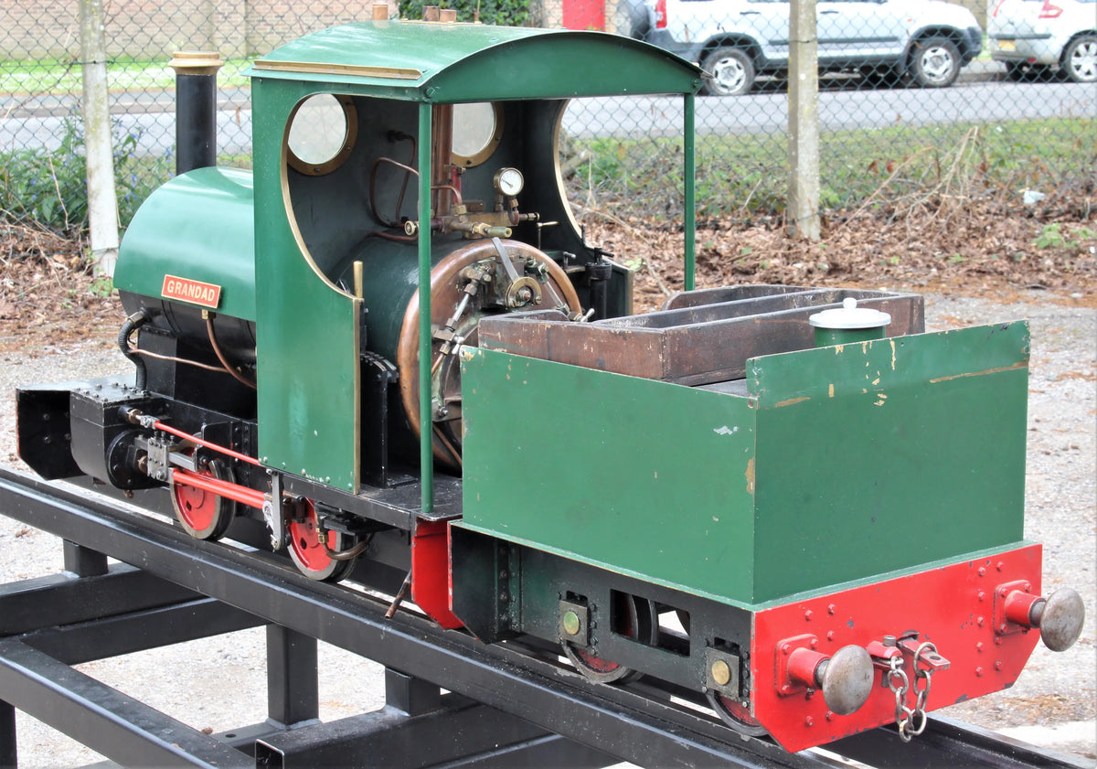 5 inch gauge "Sweet Pea" 0-4-2ST with tender