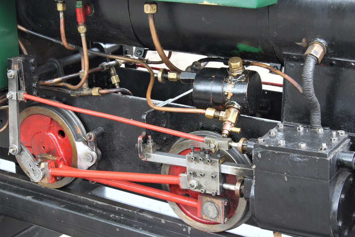 5 inch gauge "Sweet Pea" 0-4-2ST with tender