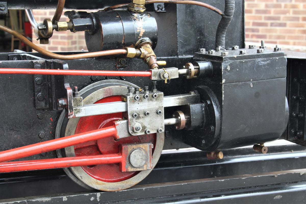 5 inch gauge "Sweet Pea" 0-4-2ST with tender