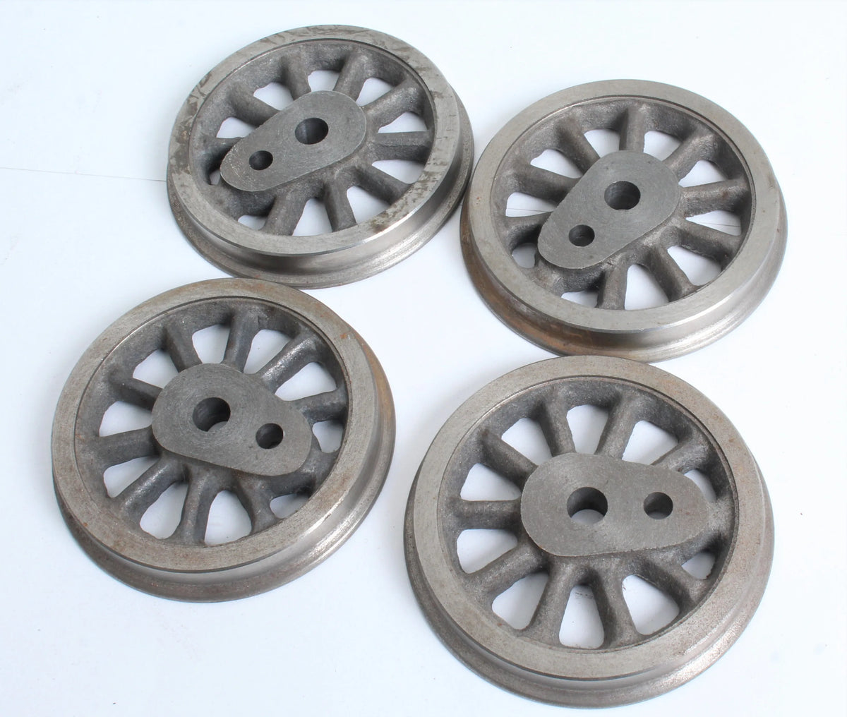 3 1/2 inch gauge "Sweet Violet" 0-4-0ST machined cylinders & wheels